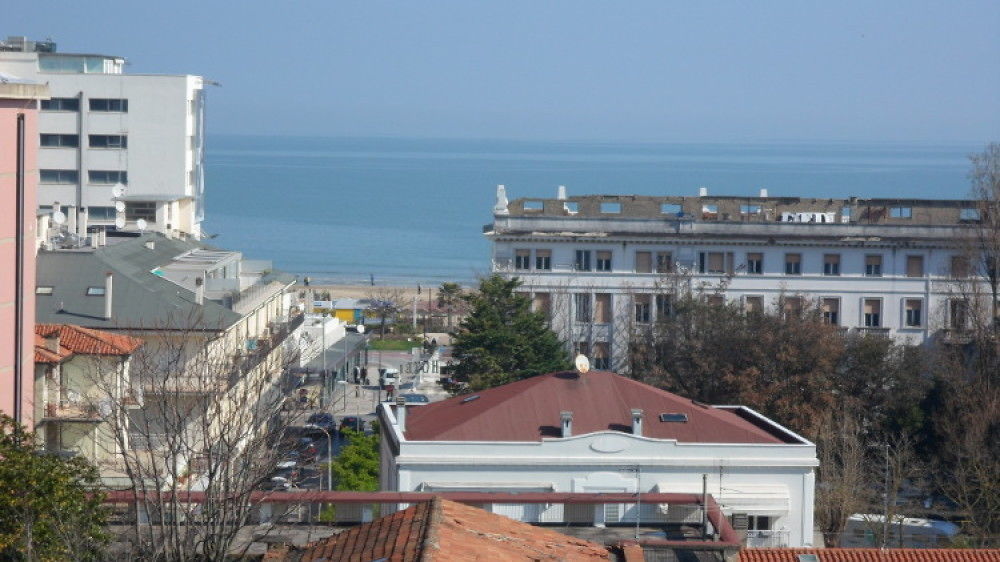 Hotel Zanarini In Centro A Riccione Bagian luar foto